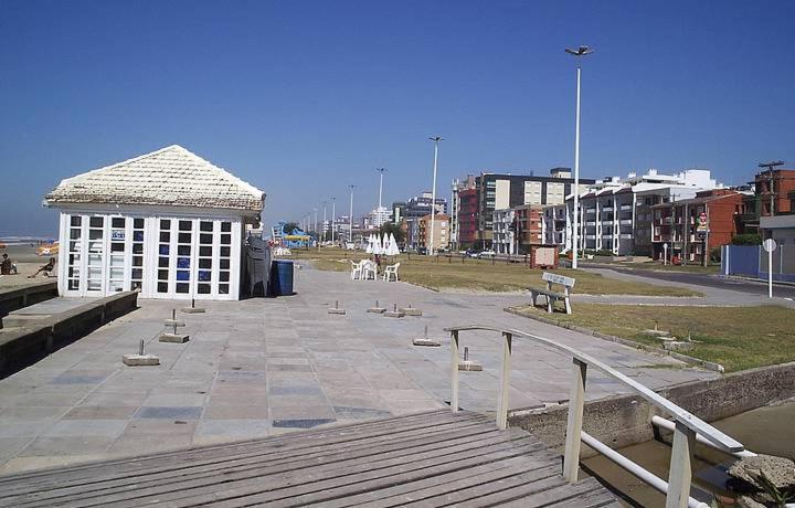 Apartamento Charmoso Na Beira Mar De Capao Da Canoa - A Melhor Localizacao Apartment Luaran gambar